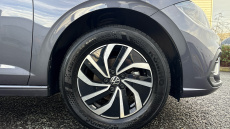 Volkswagen Polo 1.0 Life 5dr Petrol Hatchback